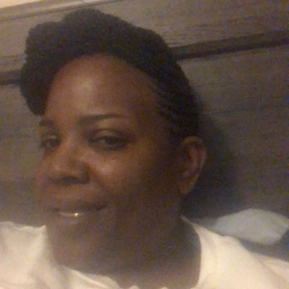 Meet your Posher, Qua